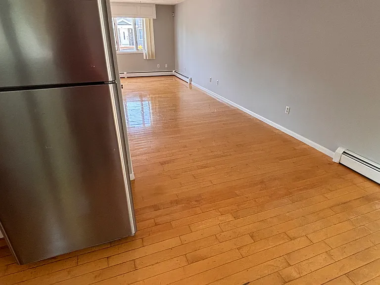 15 Packard Ave #104 — Photo 4