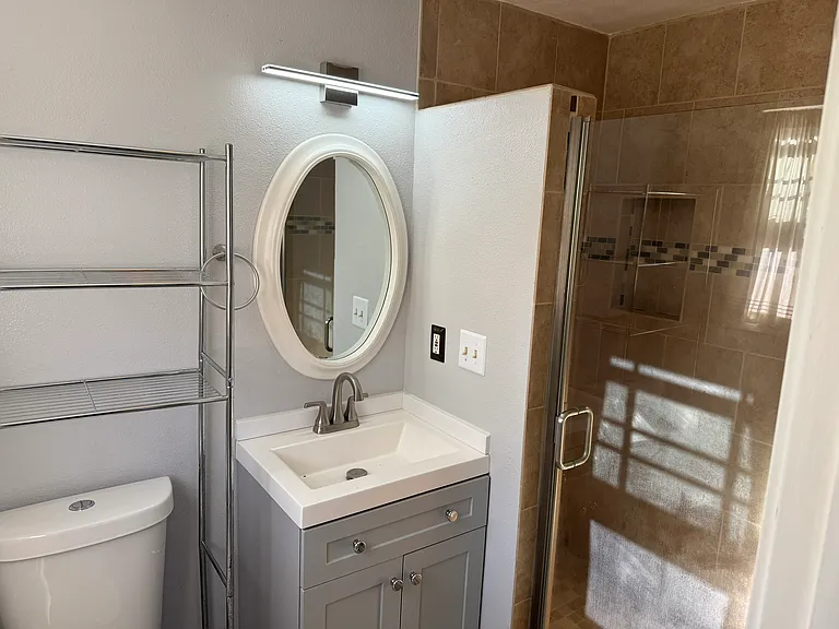 4218 NE Meadow Ln — Photo 15