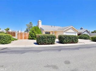 14334 Poplar St, Hesperia, CA 92344