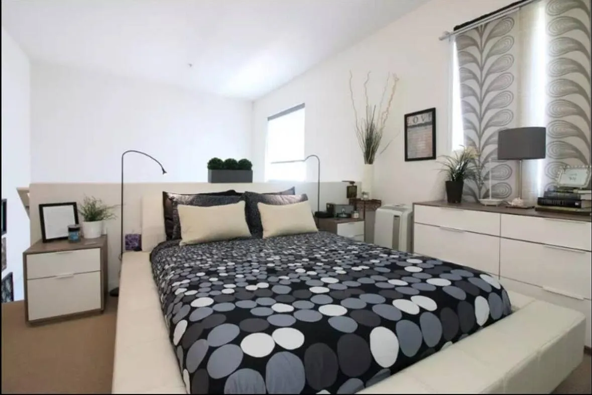 1 bed, 603 sqft, $2,350 — Photo 2