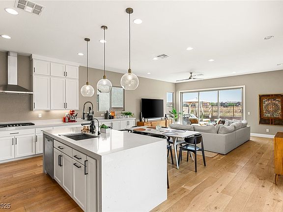 3rd image of 8606 Dusty Quail Dr
