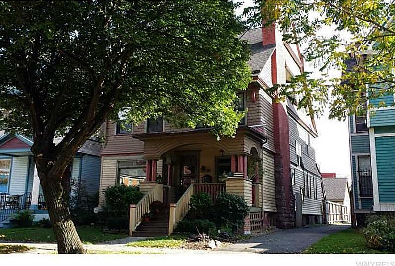 1st image of 32 Saint Johns Pl