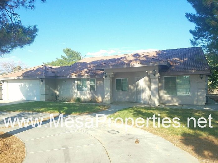 1st image of 7431 Redwood Ave