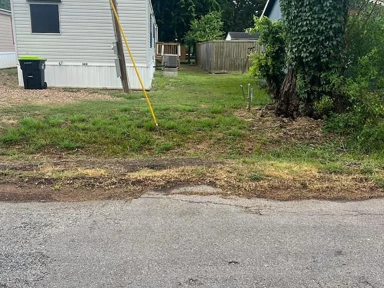 1412 Austin St — Photo 1