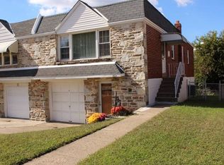 563 Wartman St, Philadelphia, PA 19128