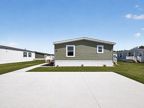 Exterior Image-3-Clayton 732 Parke Place