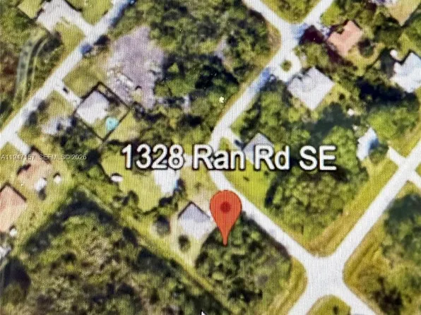 1328 Ran Rd SE, Palm Bay, FL 32909