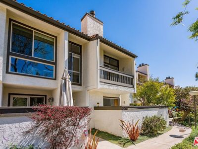 17095 Palisades Cir, Pacific Palisades, CA, 90272
