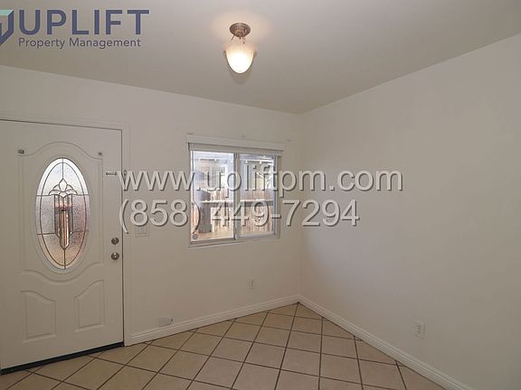 2nd image of 729 W 9th Ave