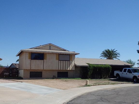 3rd image of 3619 W Windrose Dr