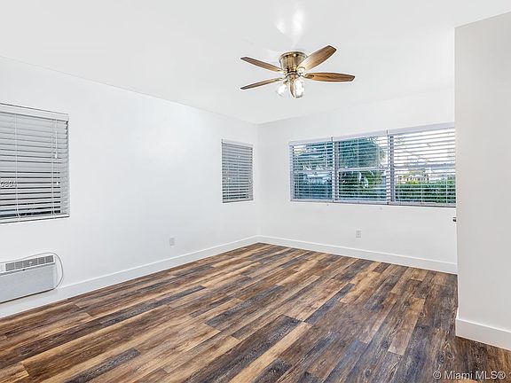 4th image of 8010 Abbott Ave #4