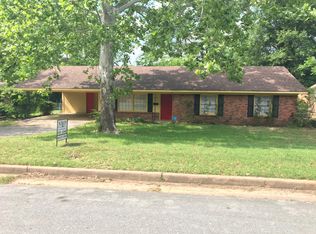 1319 Powers Dr, Tyler, TX 75701