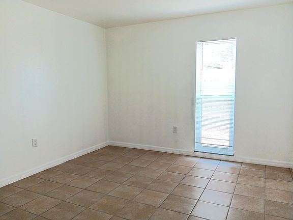 3rd image of 885 Beltrees St #7