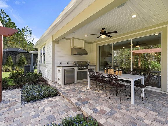 Photos are representative of the model home.