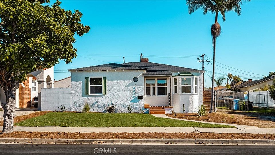 1st image of 10640 S Gramercy Pl