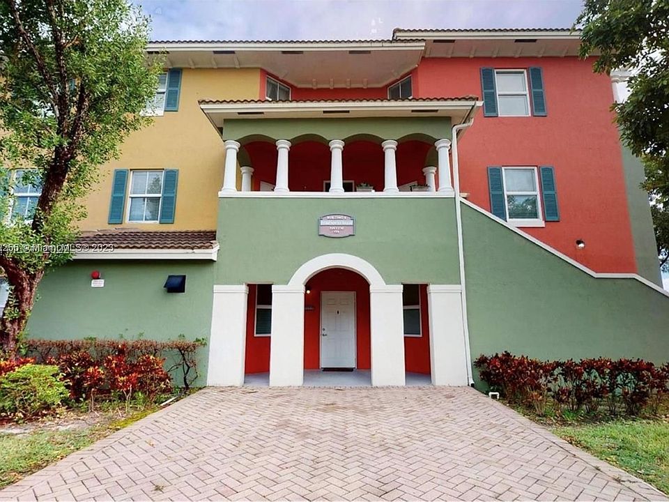 1st image of 11102 NW 83rd St APT 209
