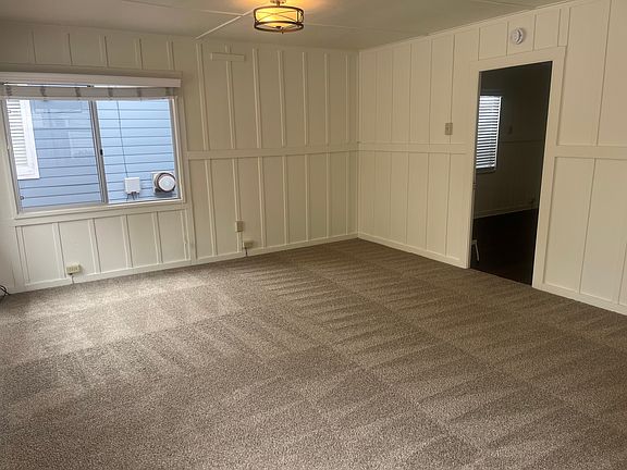 3rd image of 3776 Bayside Ln