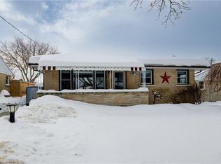 11 Harber Ave, Kitchener, ON N2C1Y9