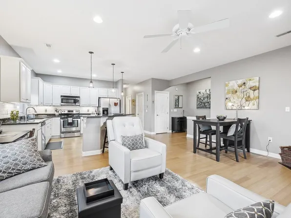 2403 Keep Pl, Columbus, OH 43204