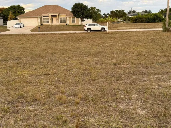 1302 NE 19th Pl Lot 5, Cape Coral, FL 33909