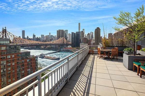 Rented by Compass | media 37