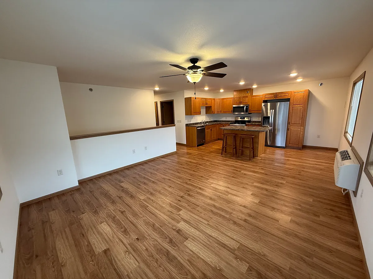 Building Photo - 158 Terrence St #7