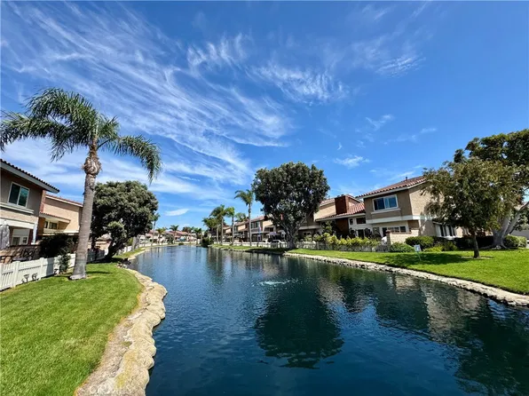 7756 Sailboat Cir, Huntington Beach, CA 92648