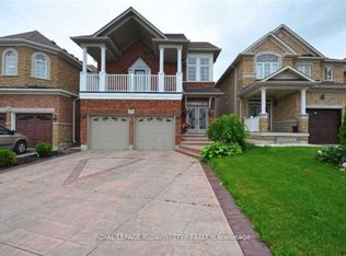 37 Blue Diamond Dr, Brampton, ON L6S6J2