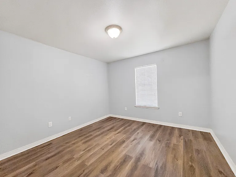 309 Union St — Photo 10