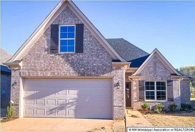 1st image of 1206 Chestnut Dr