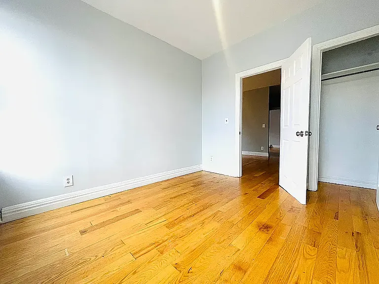 653 Pennsylvania Ave #2F — Photo 6
