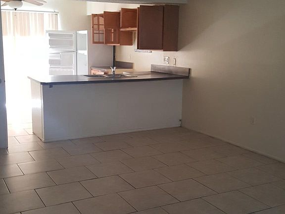 3rd image of 1850 Caralee Blvd Unit 4