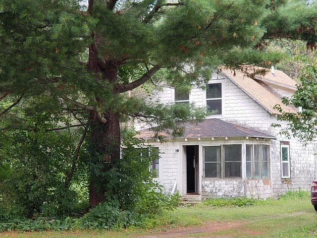 1st image of 3703 S Finley Lake Ave