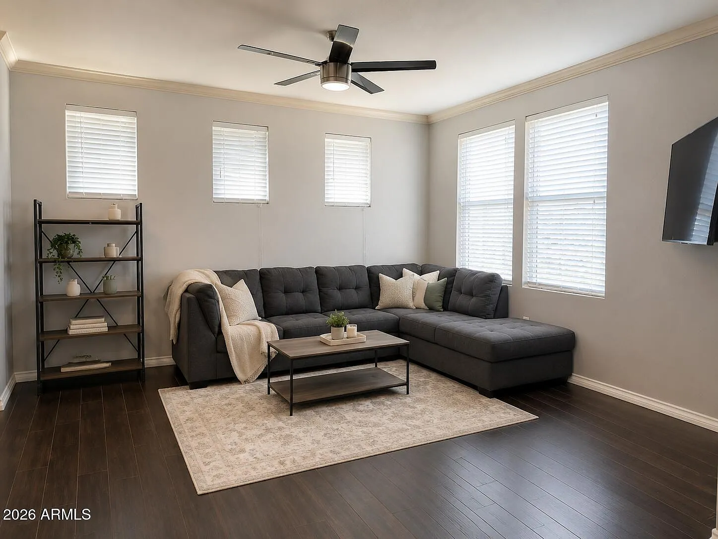 1 bed, 1.0 bath, 828 sqft, $1,950 — Photo 1