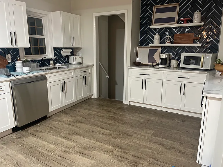 29709 Lake Shore Blvd — Photo 9