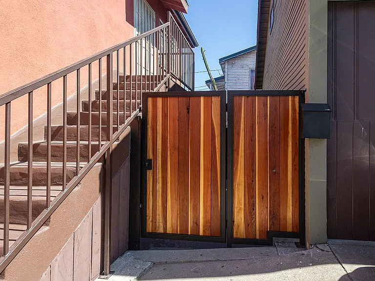 1310 Warren St #1310 — Photo 2