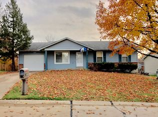 3 Pinon Pine Ct, Saint Peters, MO 63376