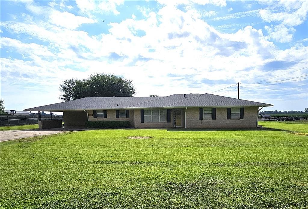 2580 Highway 451, Moreauville, LA 71355 MLS 2451072 Zillow