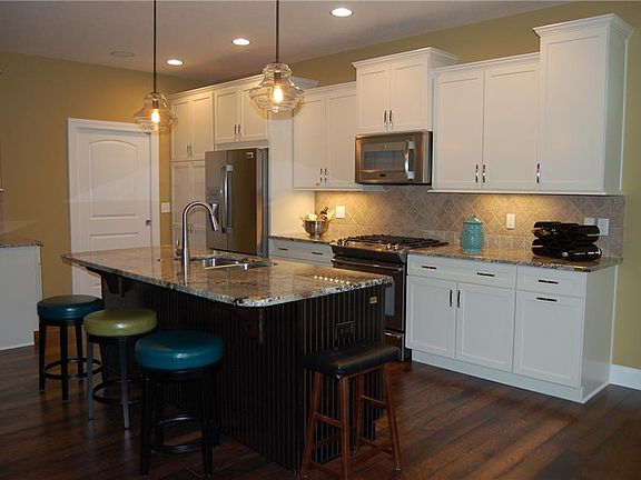 4th image of 360 Eliana Ct