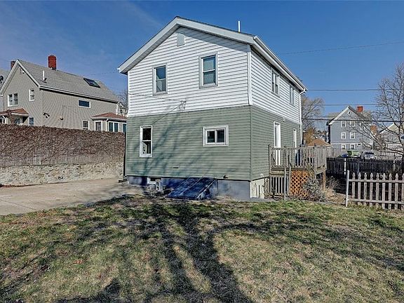 4th image of 65 Trenton St