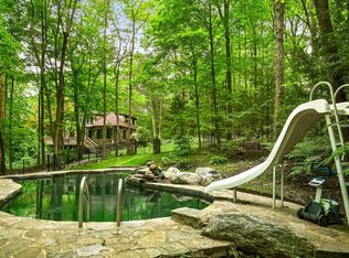 7 Bear Mountain Rd, New Fairfield, CT 06812