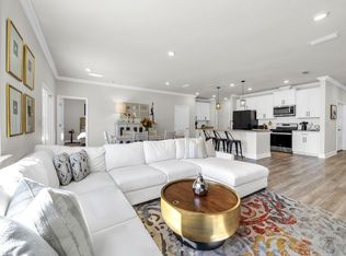 221 Picnic Pl, Freeport, FL 32439