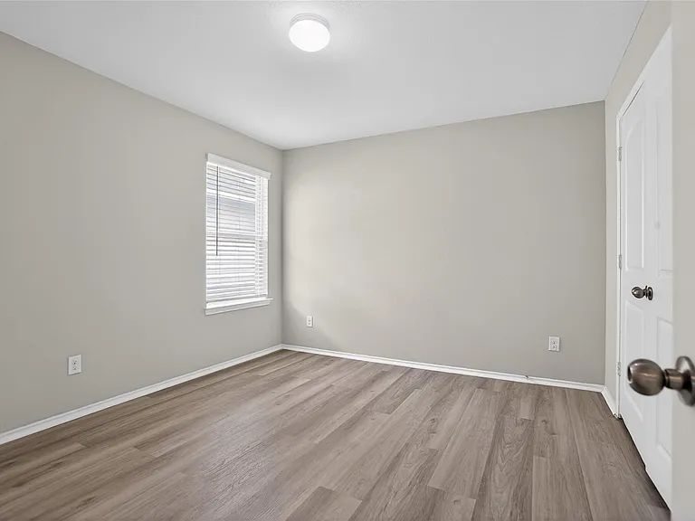 16817 Pink Wintergreen Dr — Photo 34