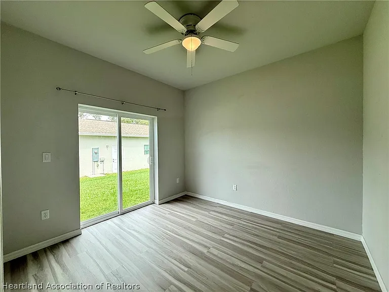 1517 Las Villas Blvd — Photo 15
