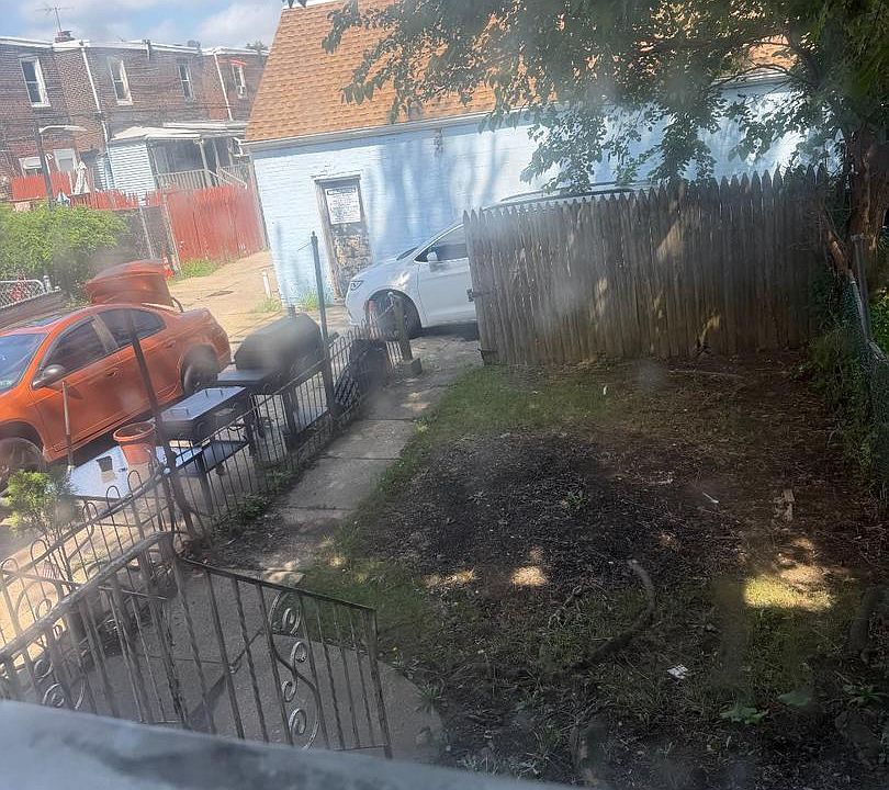 1st image of 1817 Bridge St