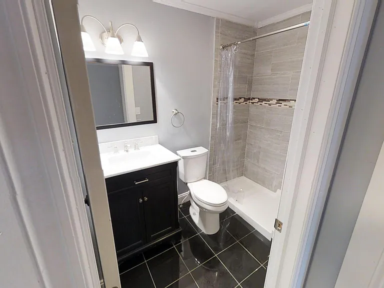 286 Lorraine Ave — Photo 6