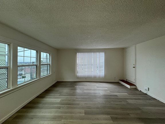 5th image of 2082 167th Ave #2082