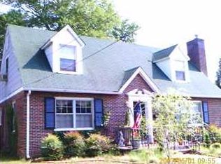 202 W 2nd St, Tuscumbia, AL 35674