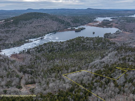 2nd image of 237 Knights Pond Road