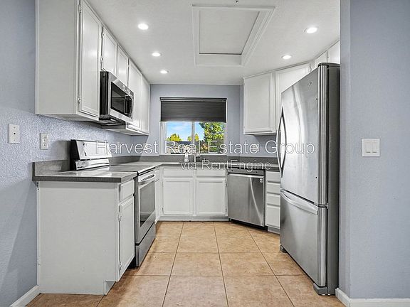 5th image of 148 Anderly Ct #1